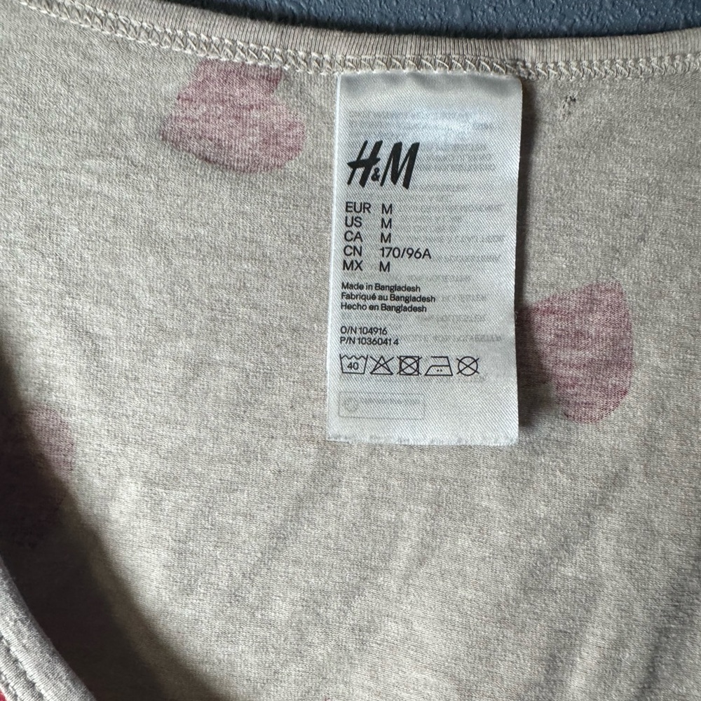 H&M - Picture 3 of 3